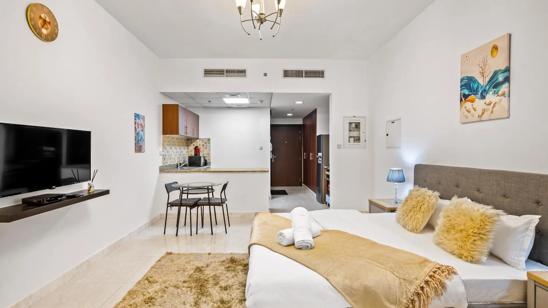 Cozy Business Bay Studio With Burj Khalifa View ドバイ 0*,  アラブ首長国連邦